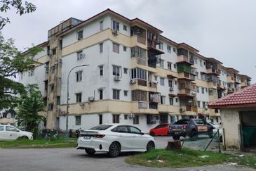 Taman Cheras Awana Apartment