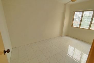 Prima Setapak Flat