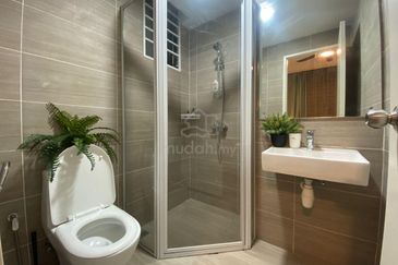 Lexa Residence @ The Quartz