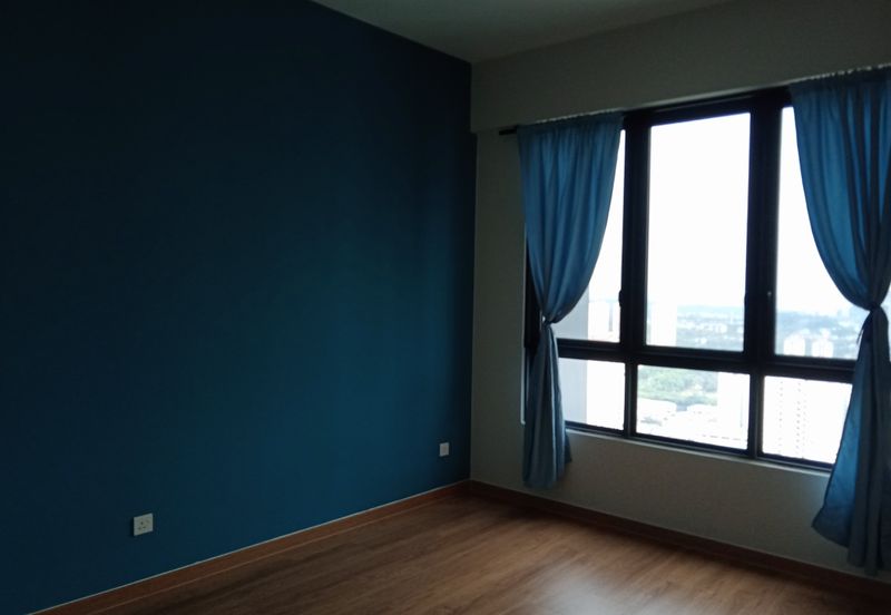 East Parc @ Menjalara