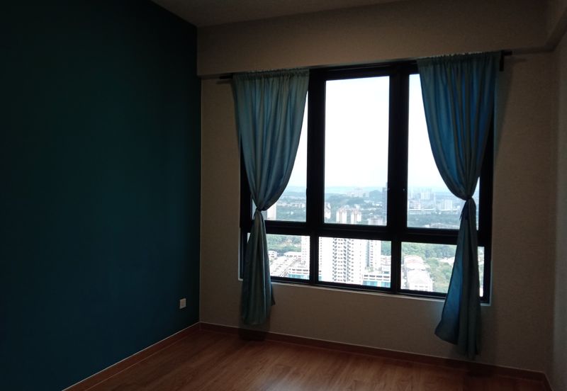 East Parc @ Menjalara