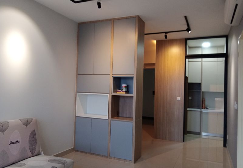 East Parc @ Menjalara