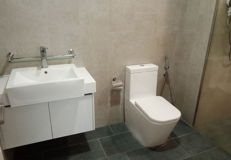 East Parc @ Menjalara