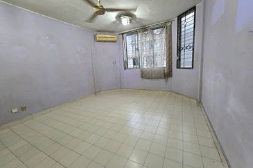 Rampai Court