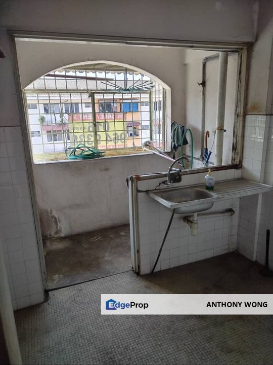 Cheras Batu 9, Taman Megah Cheras Apartment for sale rm140k, Selangor, Batu 9th Cheras