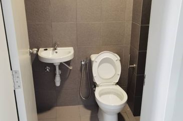 SkyAwani 4 Residence