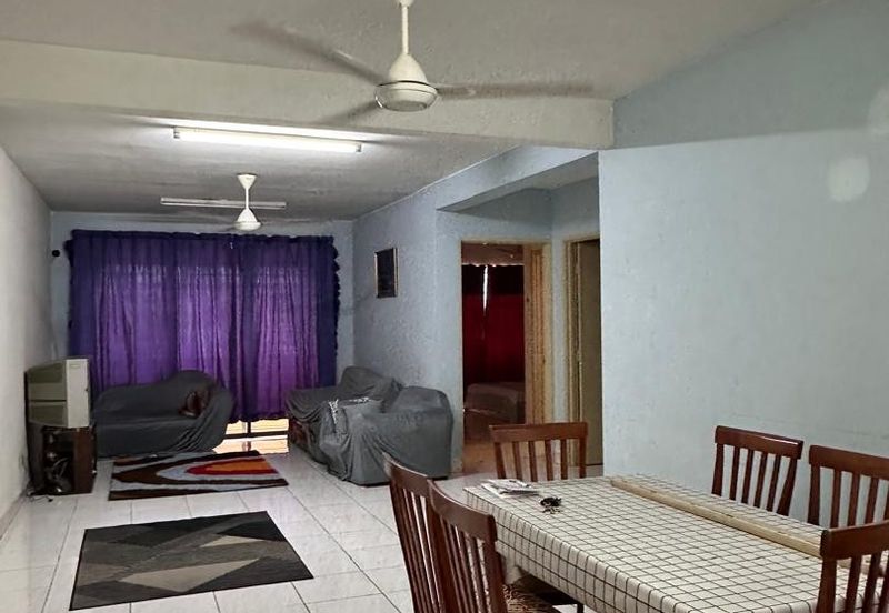 Putra Villa Kondominium