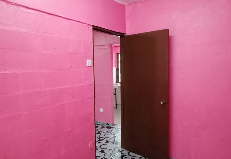 Apartment Taman Pinggiran Batu Caves