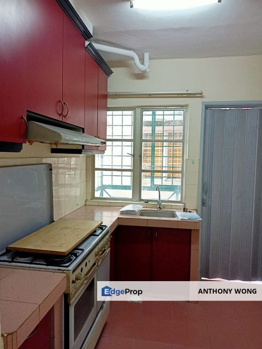 Setapak, Genting Court Condo For Sale rm180k, Kuala Lumpur, Setapak