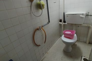 Seksyen 4 Wangsa Maju Flat Block B