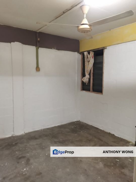 Selayang, Intan Baiduri Flat For Sale rm150k, Kuala Lumpur, Selayang