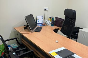 Impian Meridian Commerz