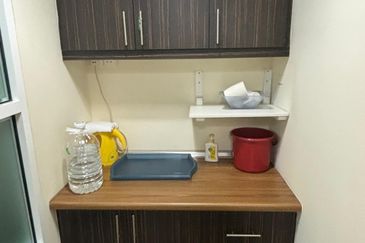 Impian Meridian Commerz