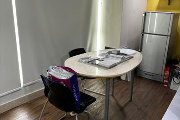 Impian Meridian Commerz