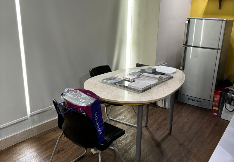 Impian Meridian Commerz