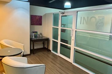 Impian Meridian Commerz