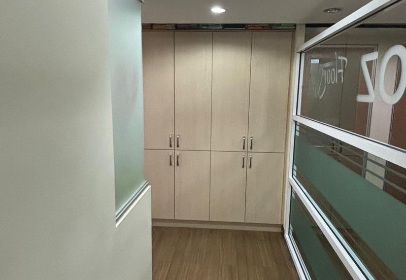 Impian Meridian Commerz