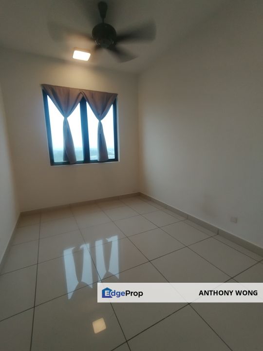 Semenyih, Kiara Plaza Condo For Sale rm320k - 2carparks, Selangor, Semenyih