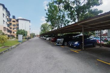 Apartment Zapin, Taman Impian Ehsan