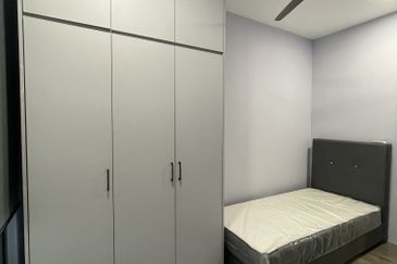 Henna Residence @ The Quartz