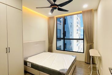 Henna Residence @ The Quartz