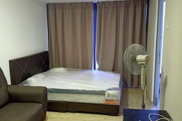 Halo Sunday @ Empire City