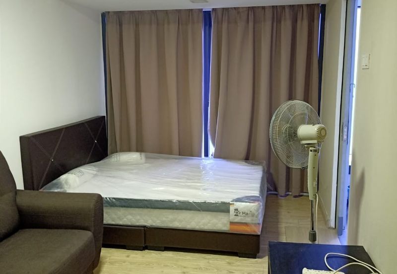 Halo Sunday @ Empire City