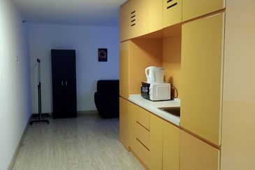 Halo Sunday @ Empire City