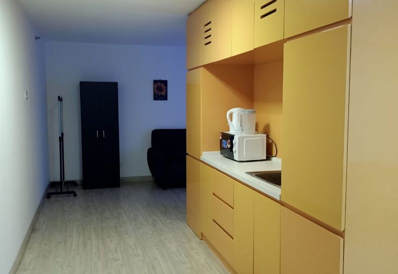 Halo Sunday @ Empire City