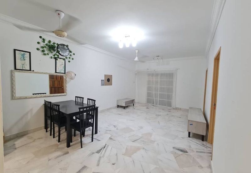 Desa View Towers Apartment