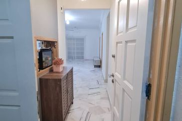 Desa View Towers Apartment