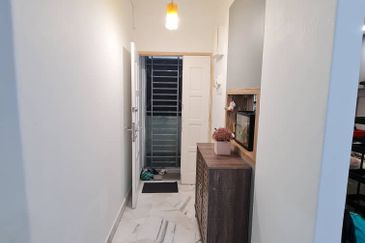 Desa View Towers Apartment