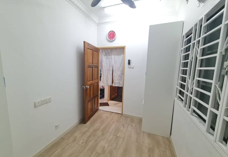 Desa View Towers Apartment