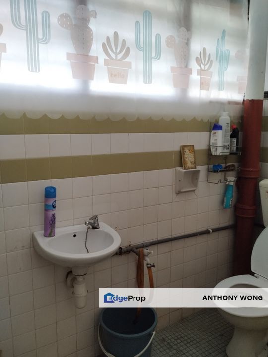 KL Taman Sri Gombak Medium Room For Rent - with balcony, Selangor, Batu Caves 