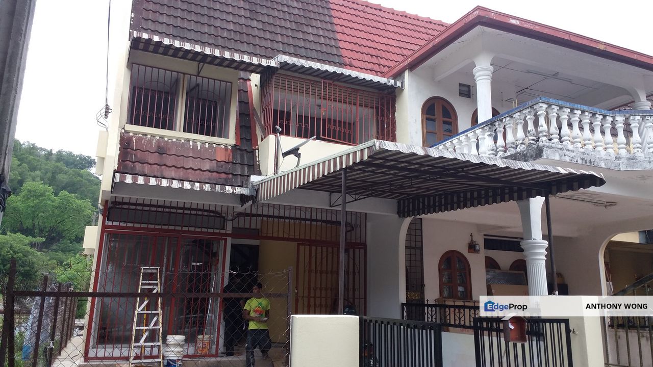 KL Taman Sri Gombak Medium Room For Rent - with balcony, Selangor, Batu Caves 