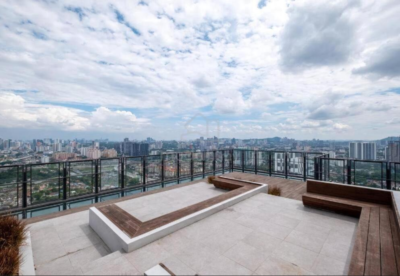 Kenwingston Platz Residence