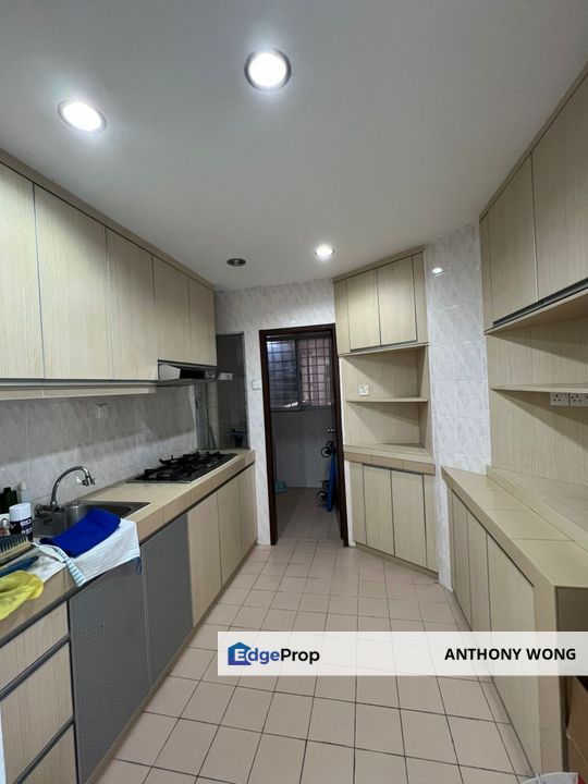 Hulu Kelang Bukit Antarabangsa, Oakleaf Park Condo For Sale rm290k, Selangor, Ulu Kelang