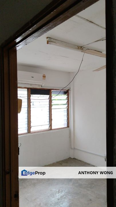 Selangor, Pinggiran Batu Caves For Sale - 1st floor, Selangor, Batu Caves 