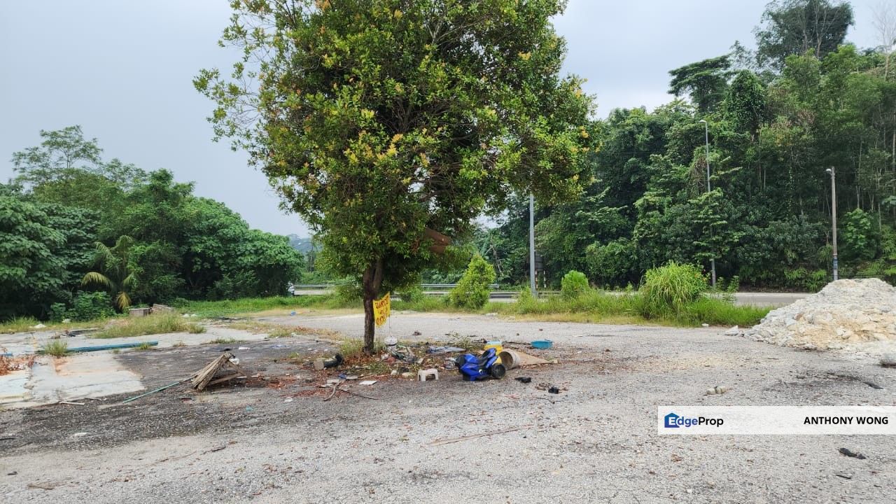Batang Kali - Kubu Bharu Commercial Land For Rent - Beside main road, Selangor, Hulu Selangor
