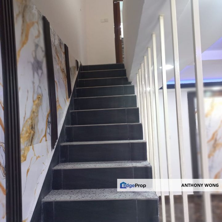 Rawang Perdana 2sty Terrace House For Sale - Renovated, Selangor, Rawang