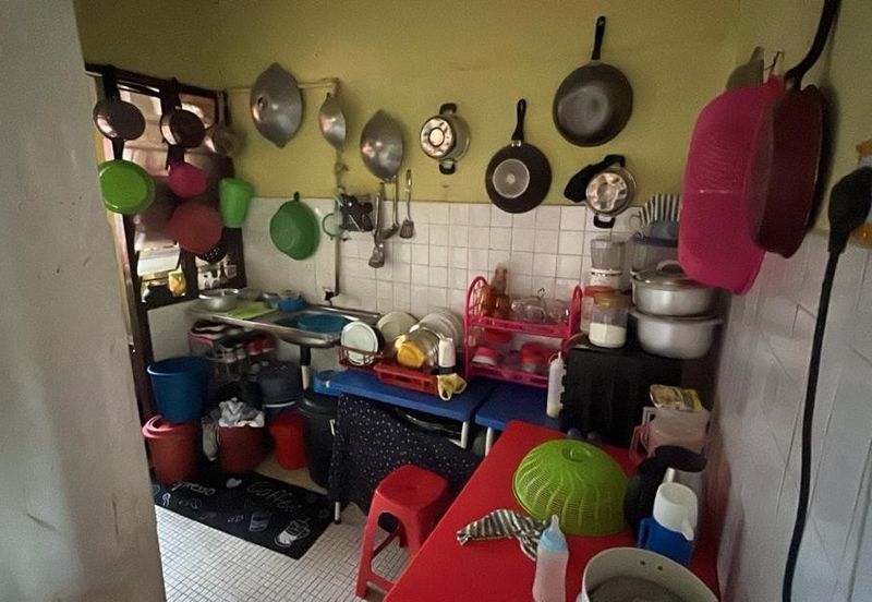 Flat Pandan Jaya Blok L13