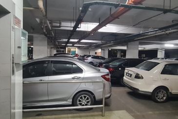 La Villas Condominium