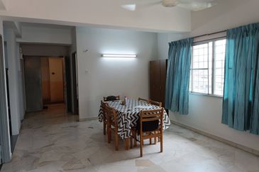 La Villas Condominium