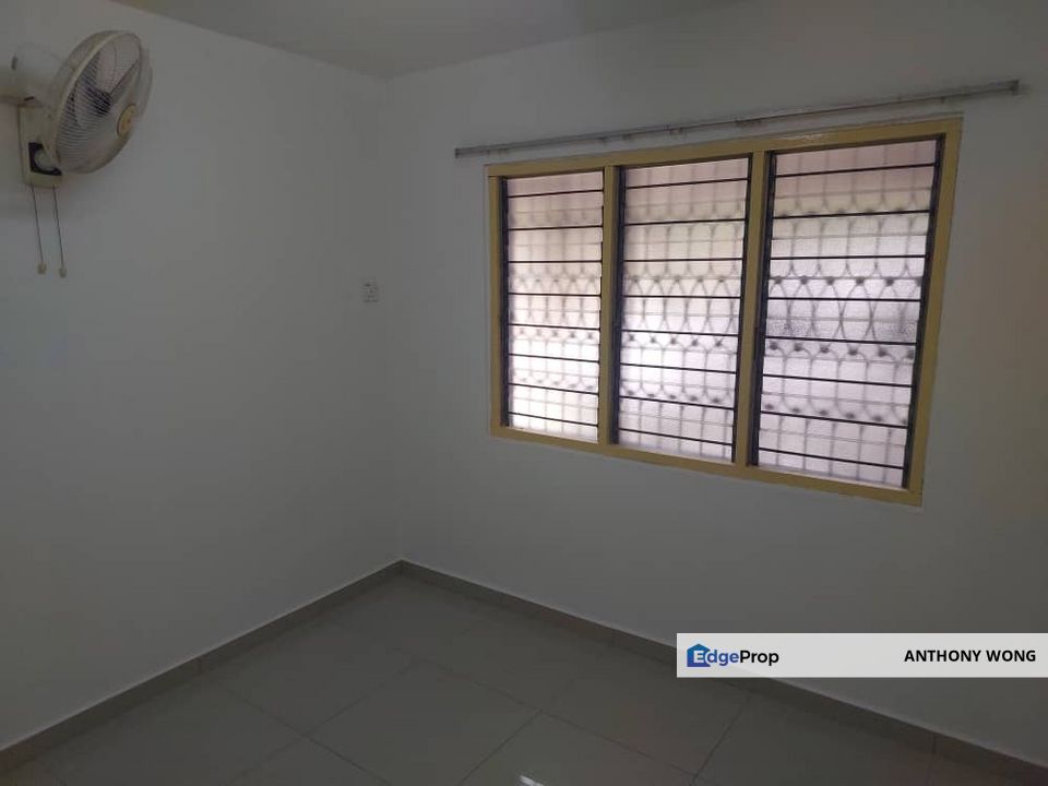 Wangsa Maju Section 2 Flat For Rent - Ground Floor, Kuala Lumpur, Wangsa Maju