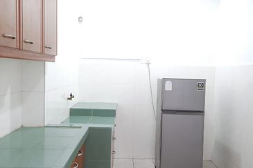 Pearl Point Condominium