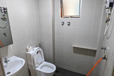 Danau Impian Condominium