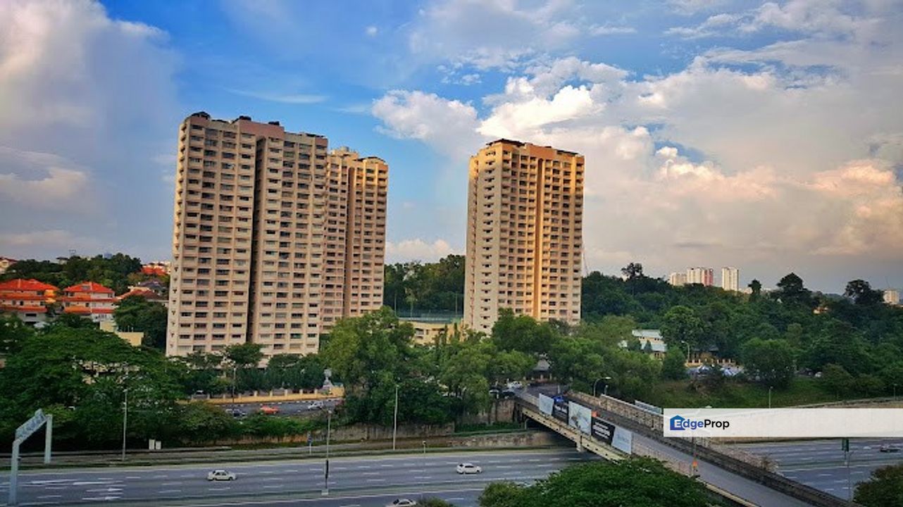 og height walk to lrt awan besar , Kuala Lumpur, Jalan Klang Lama (Old Klang Road)