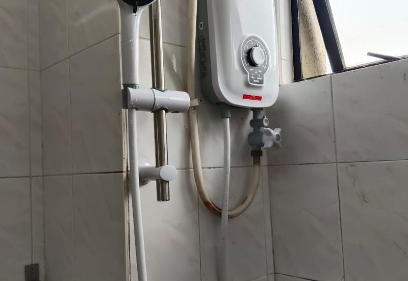 Anjung Hijau (Greenfield Apartment)