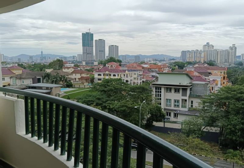 Anjung Hijau (Greenfield Apartment)