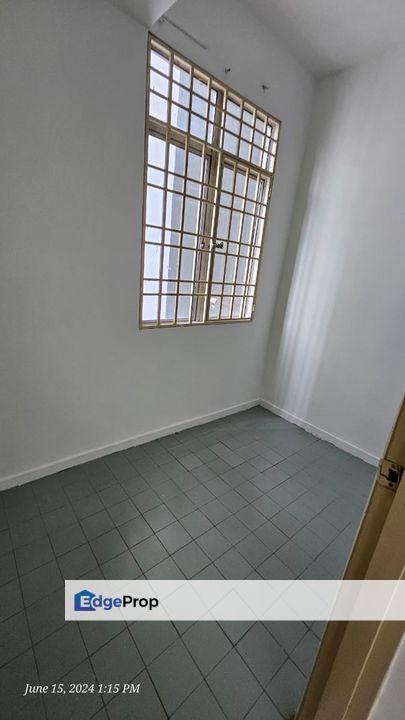 Fortuna walk to lrt awan besar , Kuala Lumpur, Jalan Klang Lama (Old Klang Road)